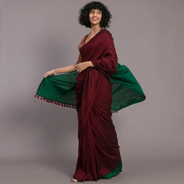 Maroon_Cotton_Handloom_Reversible_Tassel_Border_Saree_For_Women