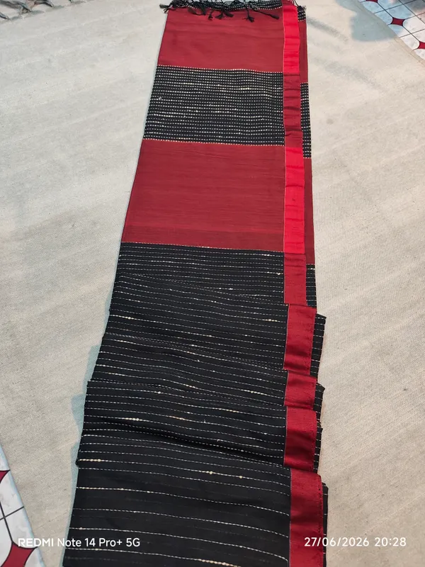 Black_And_Red_Cotton_Handwoven_Silk_Border_Saree_For_Women