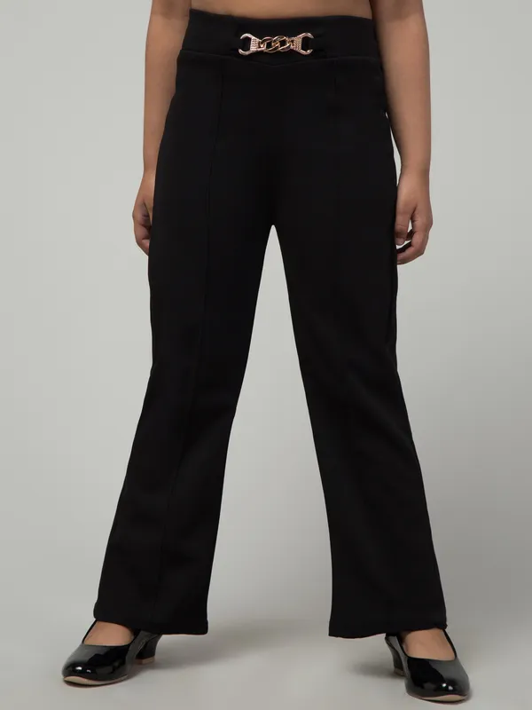 Black_Solid_Casual_Trousers_For_Girls