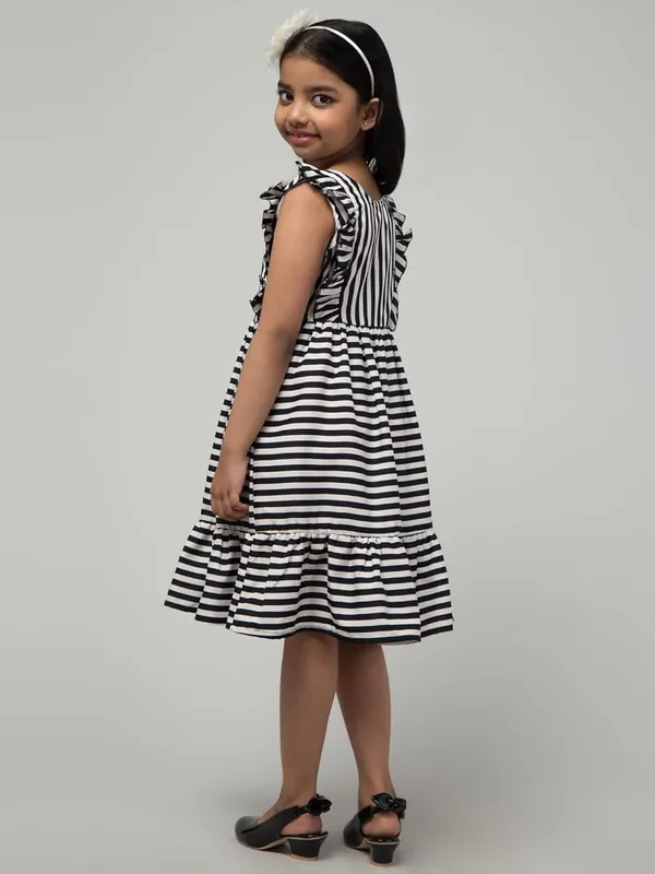 Black_Solid_Evening_Dress_For_Girls
