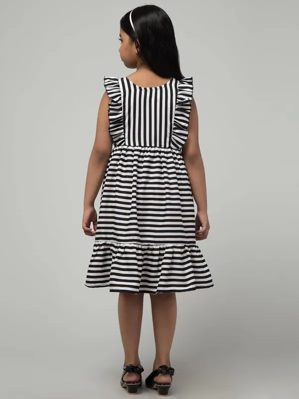 Black_Solid_Evening_Dress_For_Girls