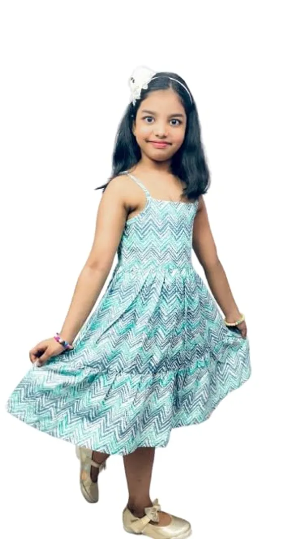Green_Solid_Evening_Dress_For_Girls