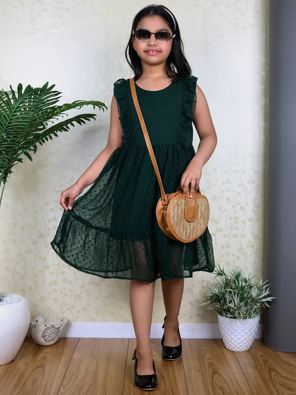 Green_Solid_Evening_Dress_For_Girls