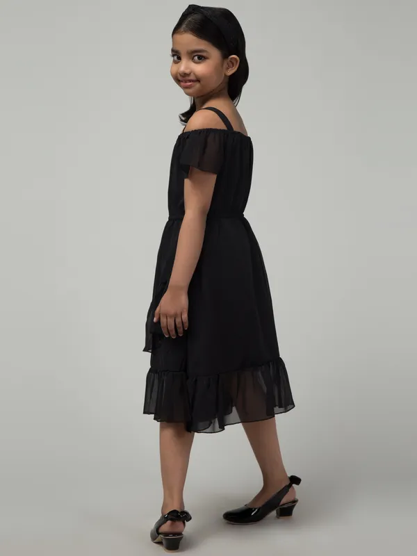 Black_Solid_Evening_Dress_For_Girls