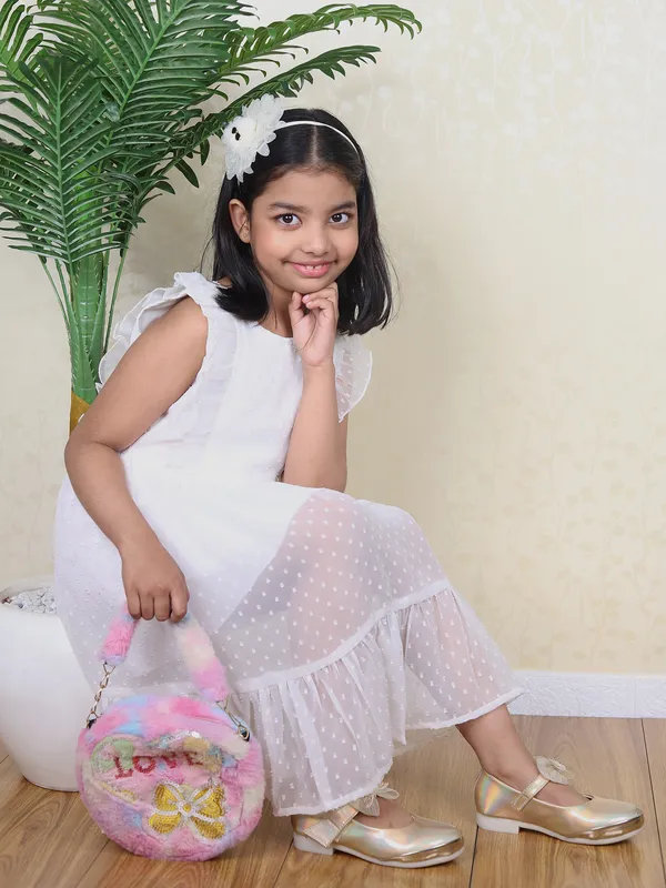White_Solid_Evening_Dress_For_Girls