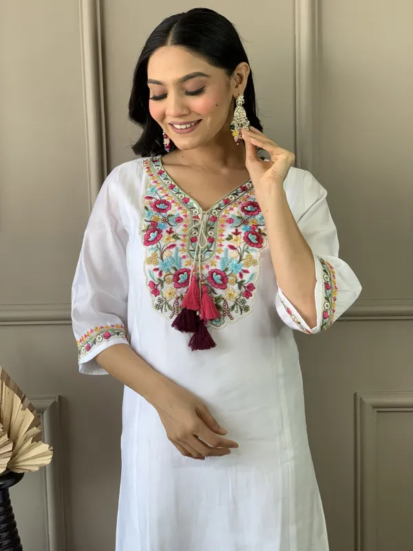 White_Women_Printed,_Embroidered_Ethnic_Dress_Kurta__For_Women