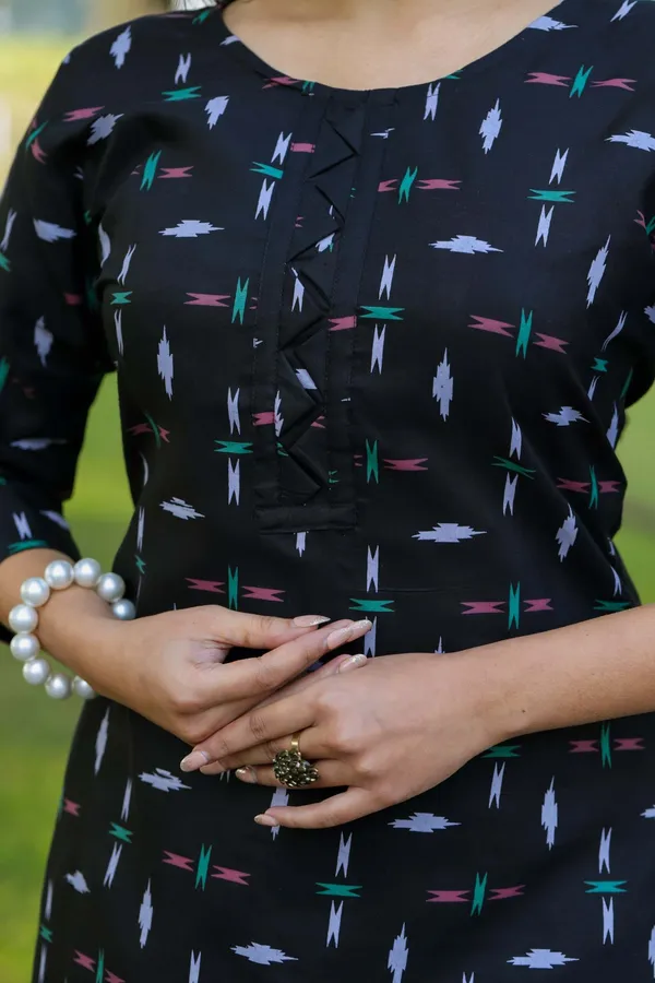 Black_Women_Printed_Ethnic_Dress_Kurta__For_Women