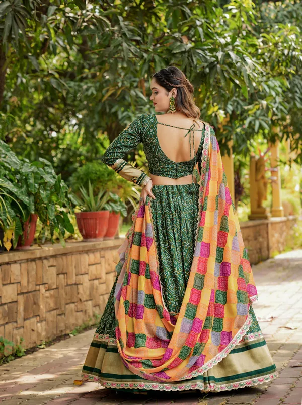 Green_Chic_Bandhani_Lagdi_Patta_Lehenga_With_Zari_And_Thread_Embroidery_For_Women