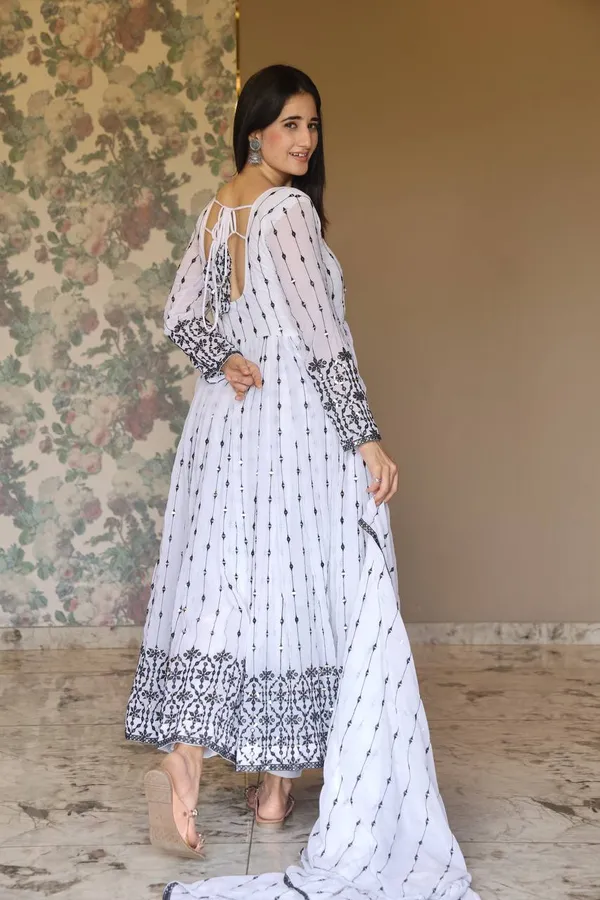 Premium_ReadyMade_Anarkali_Suit_Set_[3_Pcs]Faux_Georgette_with_Net_Embroidery_Work