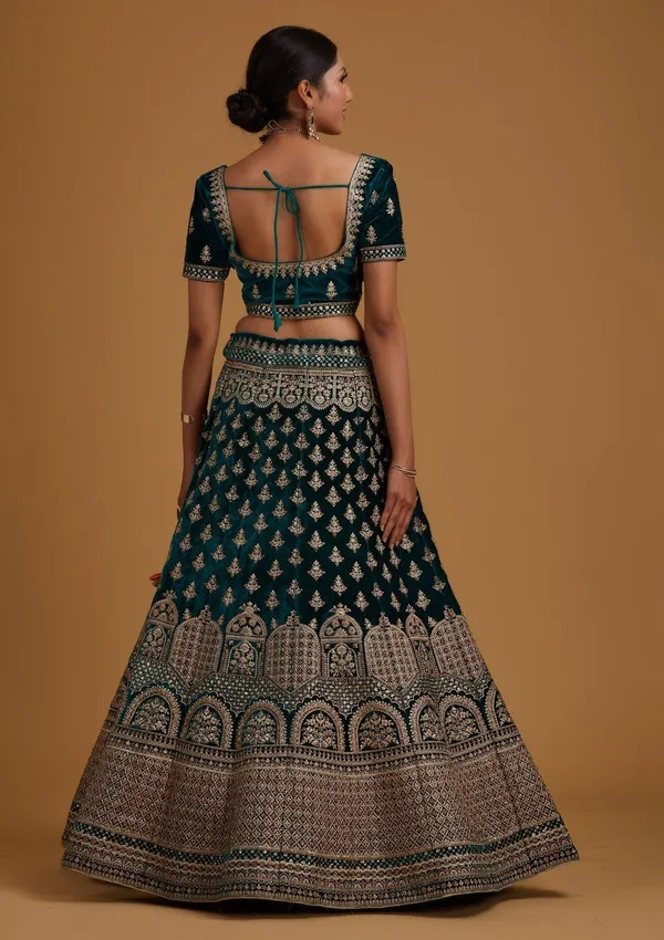 Green_Embroidered_Semi_Stitched_Lehenga_Choli__For_Women