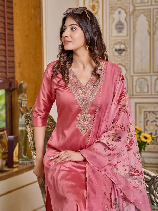 Pink_Serenity_Chanderi_Embroidered_kurti_with_pant_and_Dupatta_For_Women