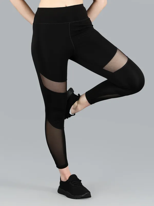 Black_Polyester_Blend_Solid_Ankle_Length_Tight_For_Women