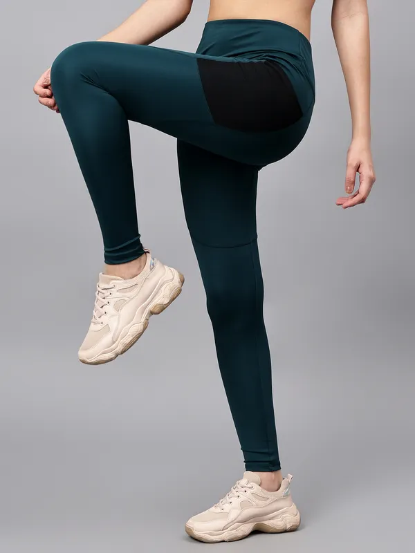 Dark_Green_Polyester_Blend_Solid_Western_Sportswear_Gym_Tights_For_Women