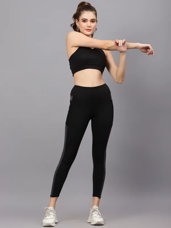 Black_Polyester_Solid_Western_Sportswear_Gym_Tights_For_Women