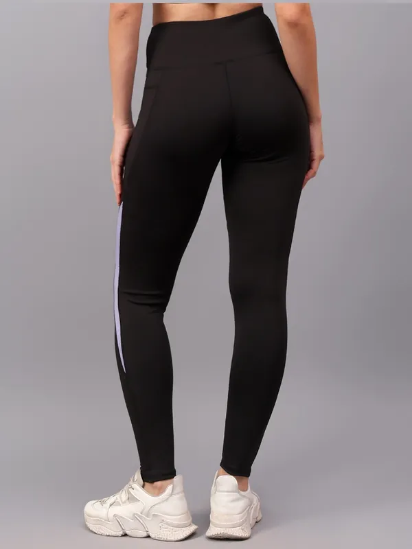 Black_Polyester_Blend_Solid_Western_Sportswear_Gym_Tights_For_Women