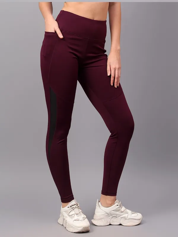 Maroon_Polyester_Blend_Solid_Western_Sportswear_Gym_Tights_For_Women
