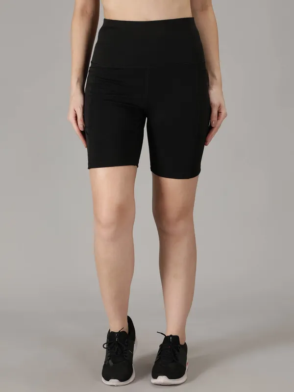 Black_Lycra_Blend_Solid_Western_Sportswear_Gym_Tights_Shorts_Shorts_For_Women