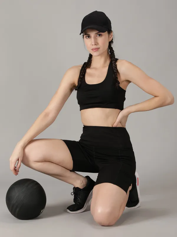 Black_Lycra_Blend_Solid_Western_Sportswear_Gym_Tights_Shorts_Shorts_For_Women