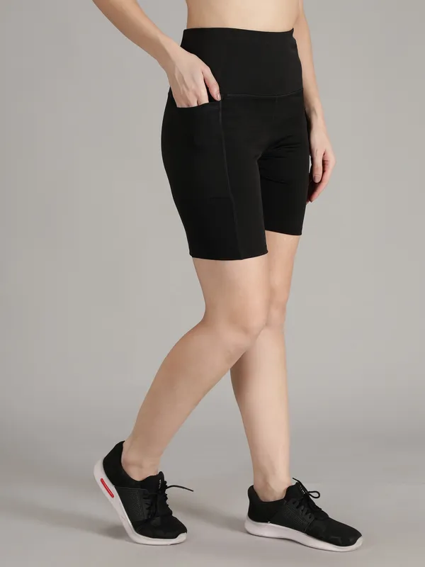 Black_Lycra_Blend_Solid_Western_Sportswear_Gym_Tights_Shorts_Shorts_For_Women