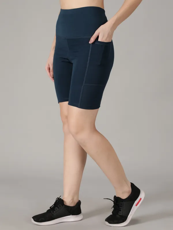 Blue_Lycra_Blend_Solid_Western_Sportswear_Gym_Tights_Shorts_Shorts_For_Women