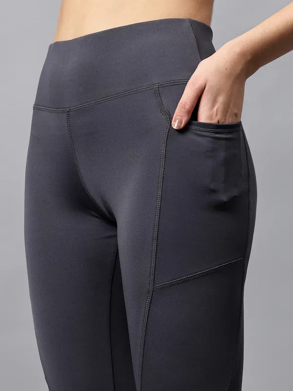 Grey_Polyester_Blend_Solid_Western_Sportswear_Gym_Tights_For_Women