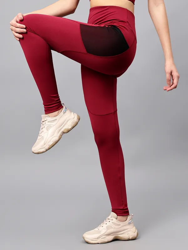Maroon_Polyester_Blend_Solid_Western_Sportswear_Gym_Tights_For_Women