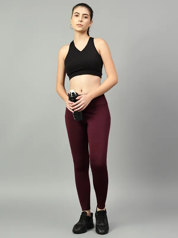 Maroon_Polyester_Blend_Solid_Western_Sportswear_Gym_Tights_For_Women