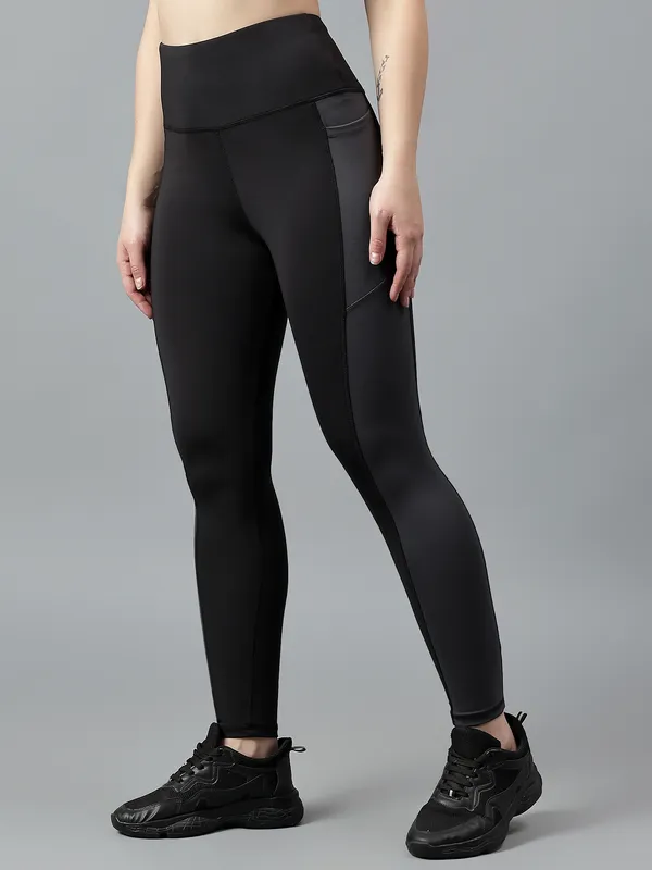 Black_&_Grey_Polyester_Blend_Color_Block_Western_Sportswear_Gym_Tights_For_Women