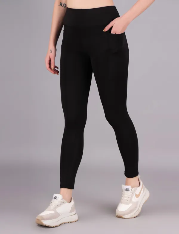 Black_Polyester_Solid_Western_Sportswear_Gym_Tights_For_Women