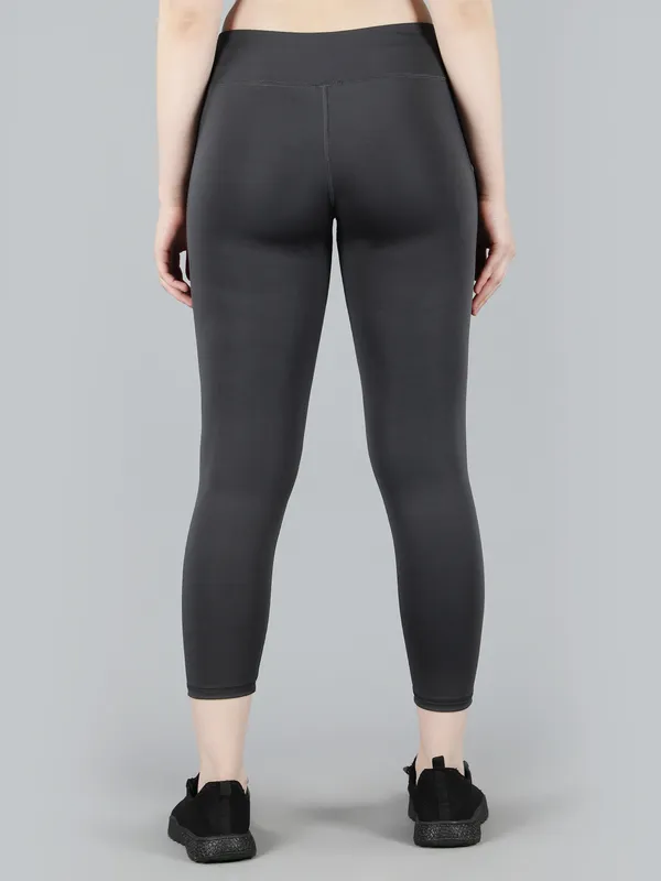 Grey_Polyester_Solid_Western_Sportswear_Tights_For_Women