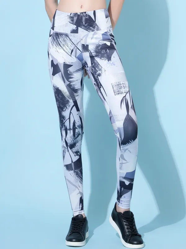 Multicolor_Lycra_Blend_Printed_Western_Sportswear_Gym_Tights_For_Women