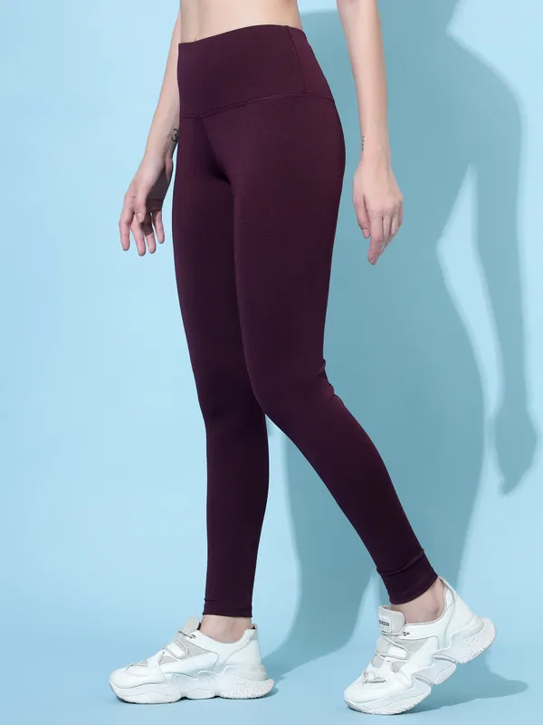Maroon_Polyester_Blend_Solid_Western_Sportswear_Tights_For_Women