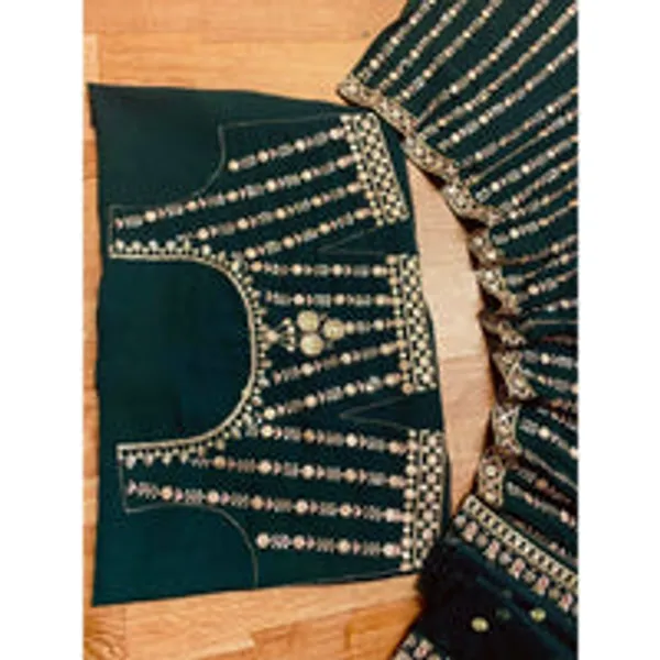 Green_color_Designer_Thread,_Zari_Embroidery_&_Sequence_work_Lehenga_Choli