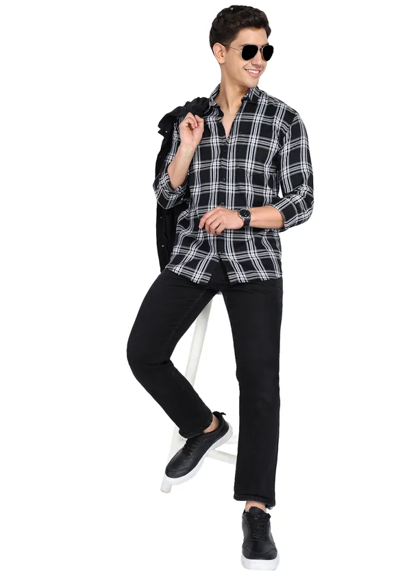Black_Checkered_Casual_Cotton_Blend_Shirt_For_Men