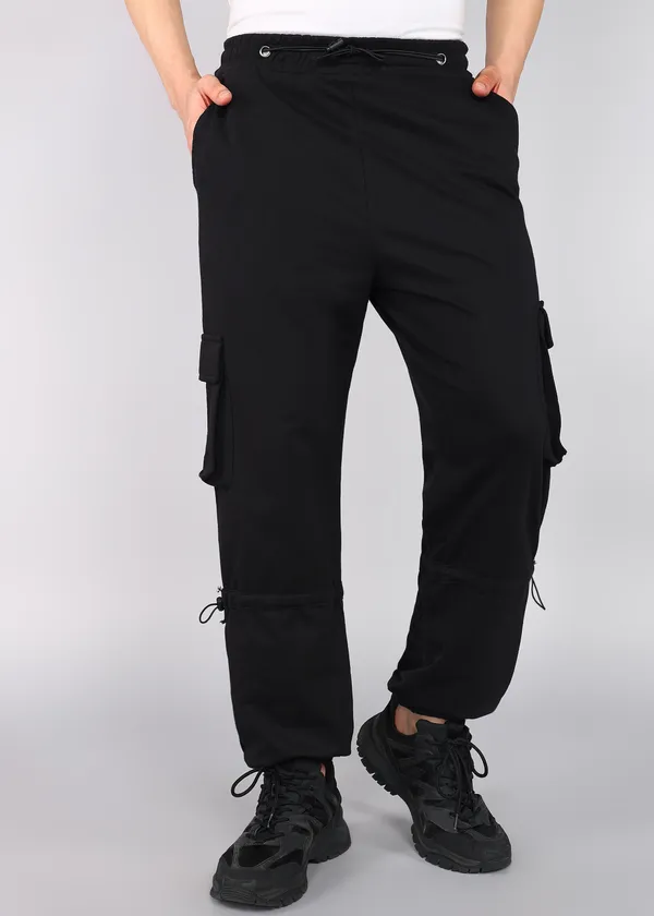 Black_Tapered_Fit_Knitted_Cargos_For_Men_With_Biowashed_Loopknit_Cotton_Fabric