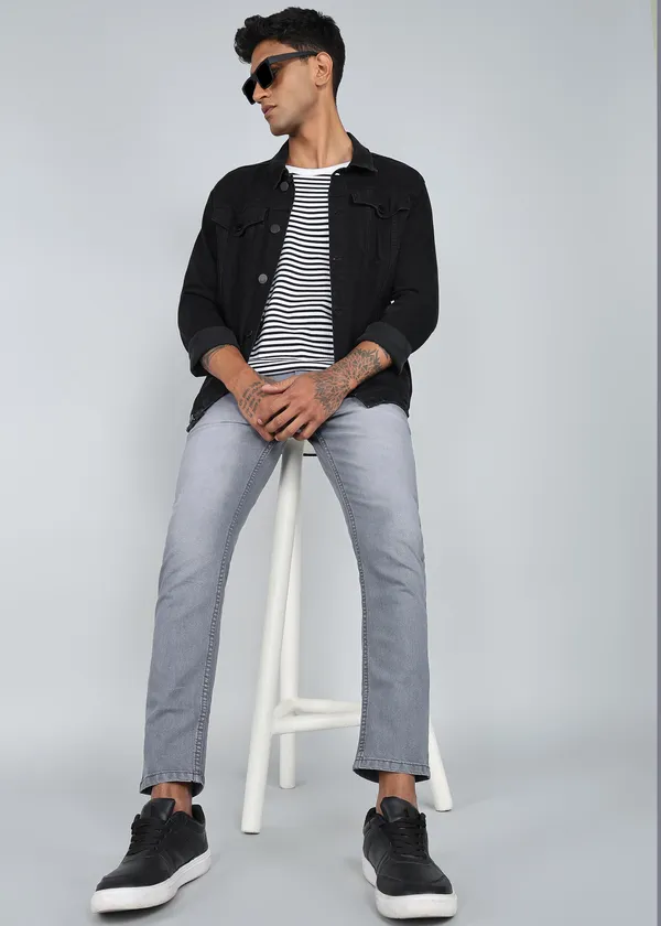 Light_Grey_Tapered_Fit_Washed_Jeans_For_Men_With_Cotton_And_Viscose_Blend_Fabric