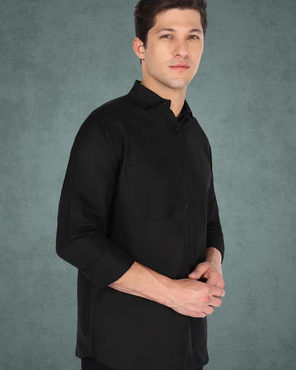 Black_Solid_Casual_Cotton_Blend_Shirt_For_Men