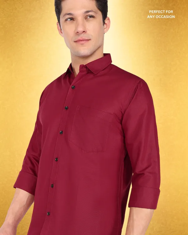 Maroon_Solid_Casual_Cotton_Blend_Shirt_For_Men