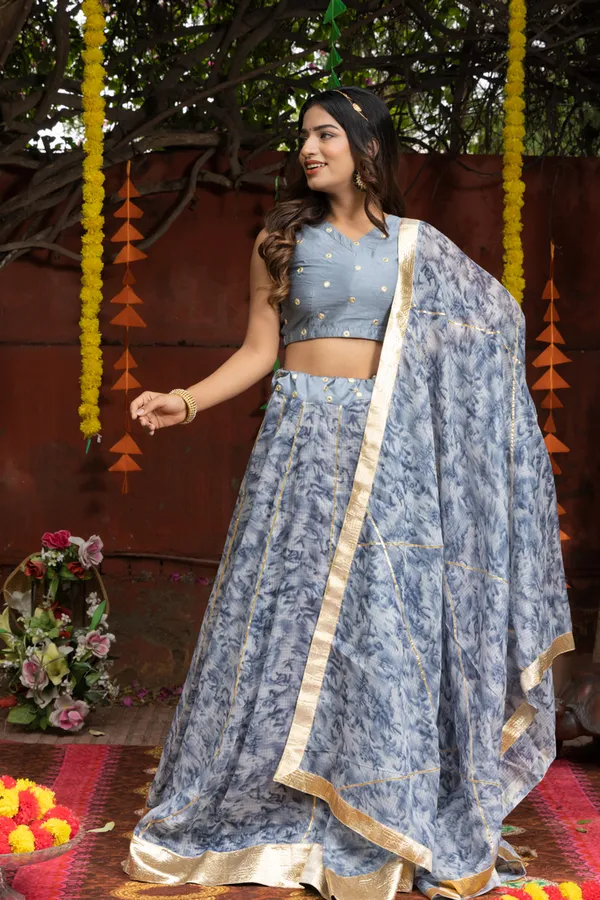 Sara_Grey_Tie_Dye_Lehenga_Set