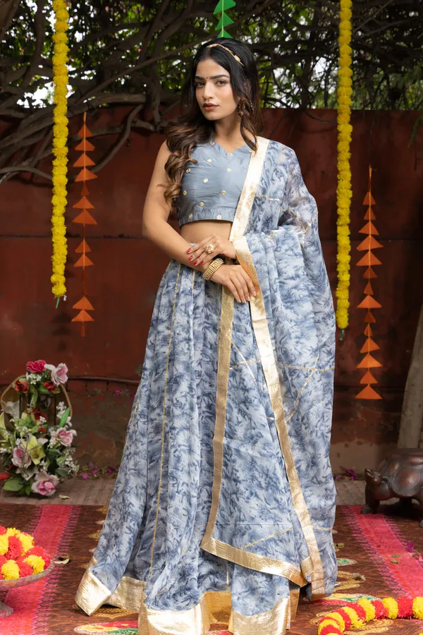 Sara_Grey_Tie_Dye_Lehenga_Set