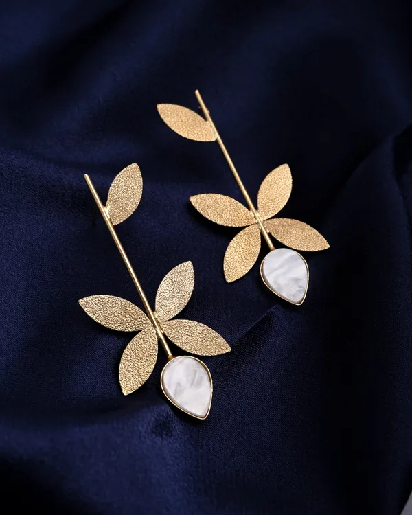 Nature-Inspired_Gold-Toned_Leaf_Drop_Earrings_with_Mother-of-Pearl_Detail