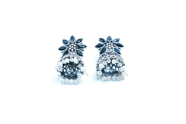 Silver_Oxidized_Jhumki_Earring