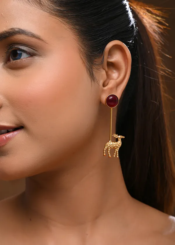 Gold-Toned_Deer_Motif_Drop_Earrings_with_Ruby_Red_Stone