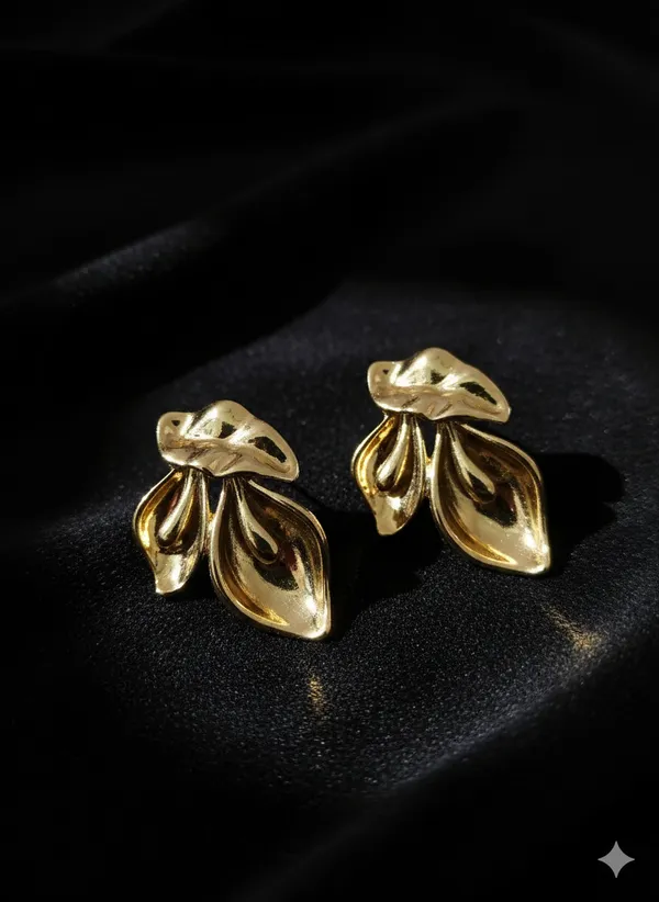 Gold_Tone_Sculpted_Leaf_Drop_Stud_Earrings