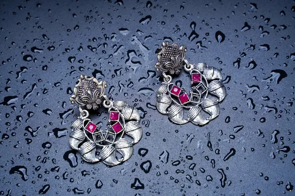 Pink_Silver_Oxidized_Earring