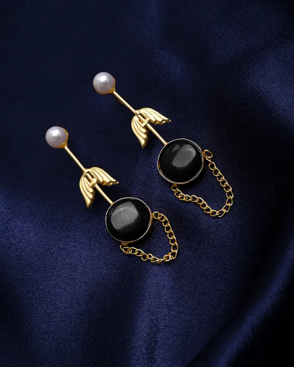 Contemporary_Pearl_Stud_Drop_Earrings_with_Black_Stone_and_Chain_Detail