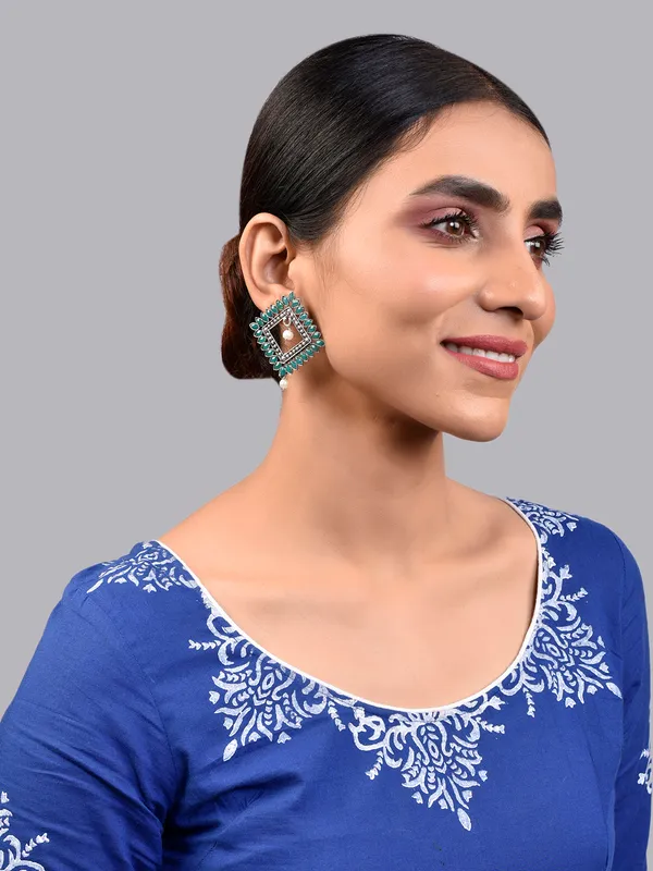 Silver_Oxidised_Earring