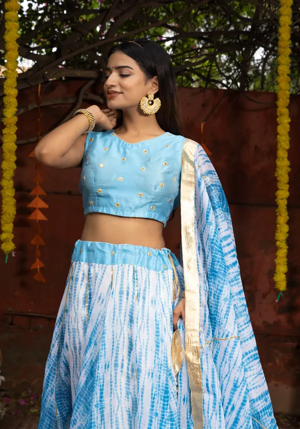 Vedika_Blue_Tie_Dye_Lehenga