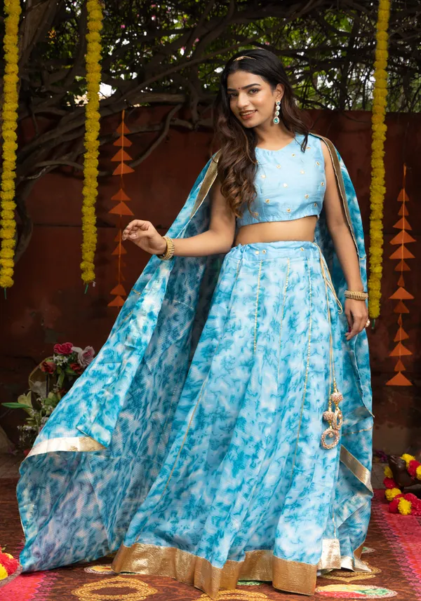Sara_Blue_Tie_Dye_Lehenga_Set