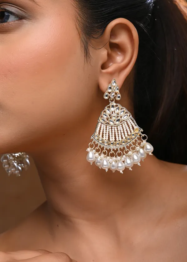 Silver-Toned_Kundan_and_Pearl_Fan_Drop_Earrings